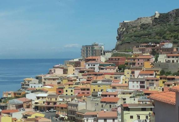 La Terrazza Di Archimede Bed and Breakfast Castelsardo Exterior foto